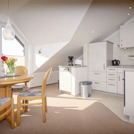 Haus Rugensonne Apartment Baabe